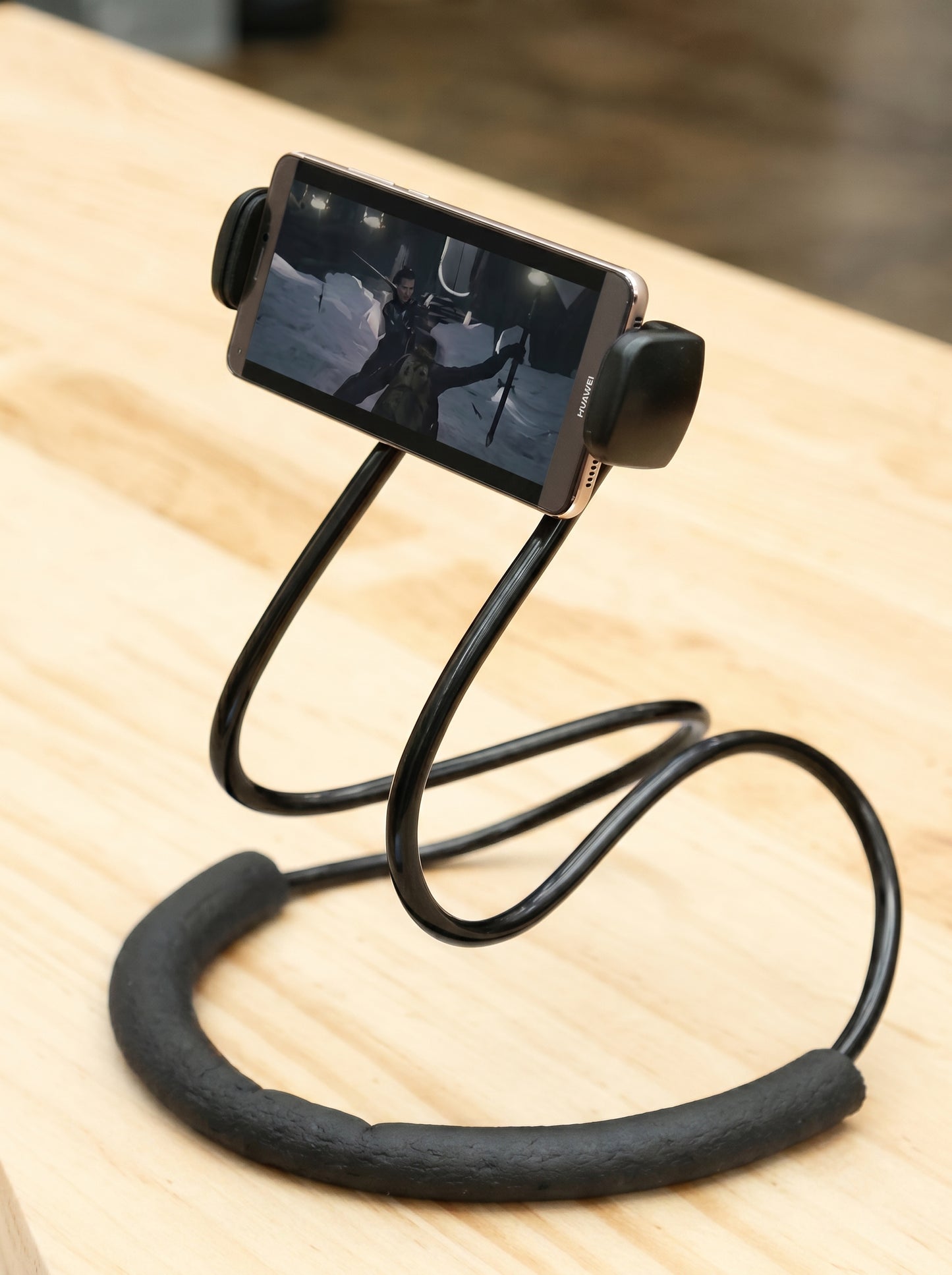 Flexible Neck Phone Holder – Hands-Free Mobile Stand for Bed & Relaxation